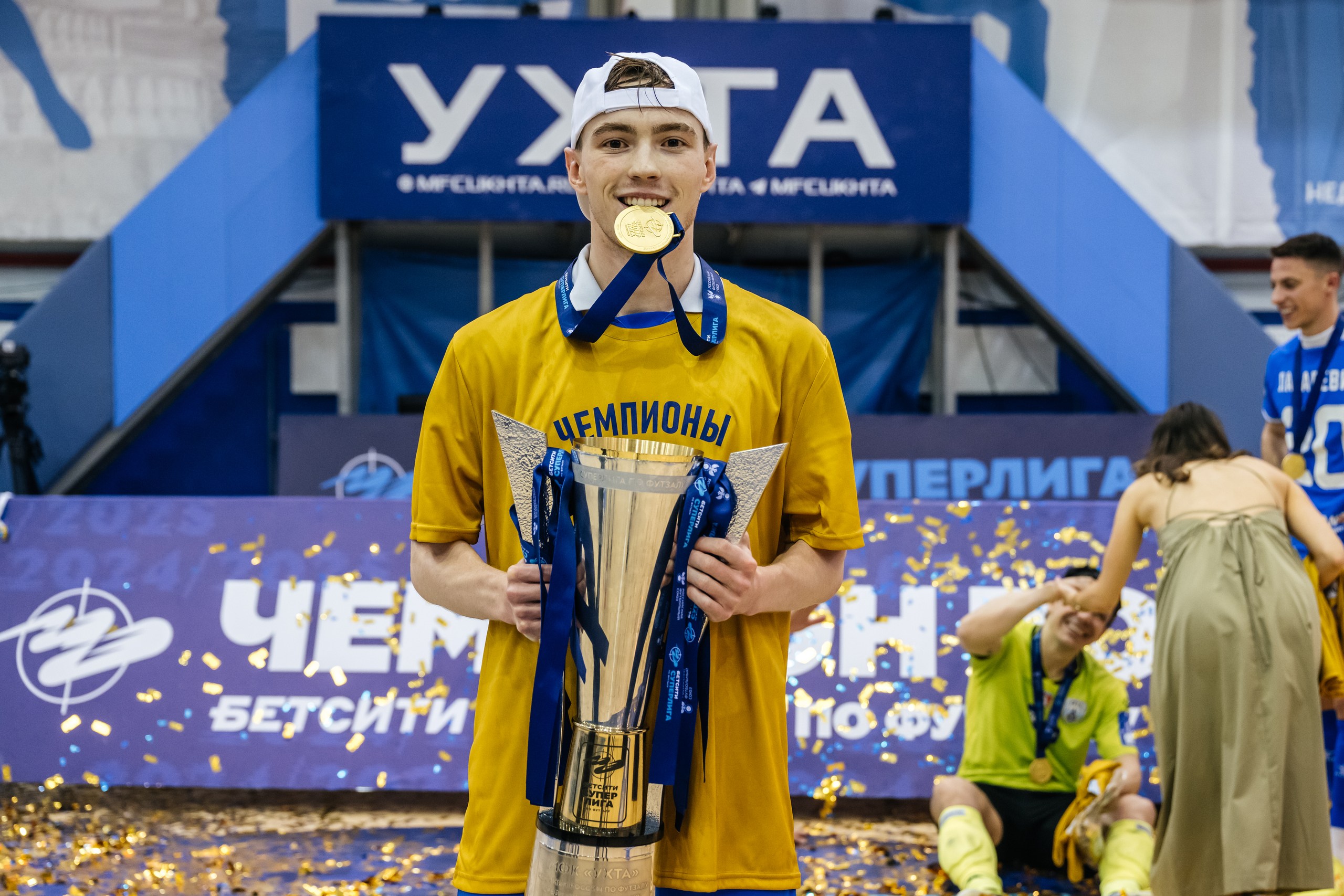 Максим Перевалов